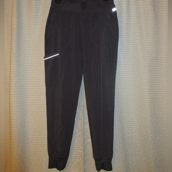 Cherokee Infinity scrub jogger pants - Picture 4 of 4